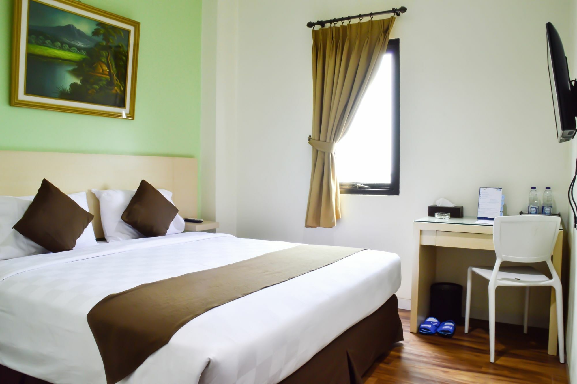 Hotel 88 Mangga Besar Raya 120 Jakarta By Wh Exterior foto